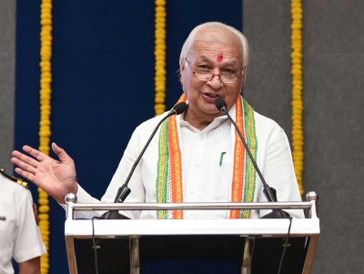 केरल के विश्वविद्यालय सॉफ्ट टारगेट हैं : आरिफ मोहम्मद